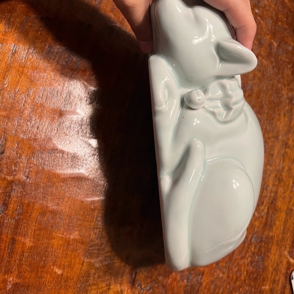 Sleeping Cat Figurine Porcelain Celadon Nemuri Neko Okimono Statue Vtg Japan - Picture 11 of 12